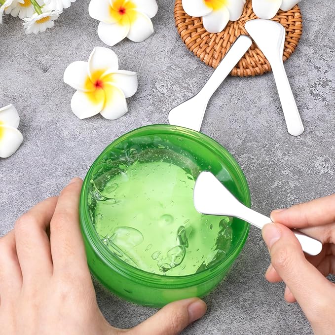 Pndeyo 3pcs Mini Metal Makeup Spatula, Reusable Cosmetic Cream Spatulas Spoon, Skincare Scoop Applicator Facial Massage Beauty Tools for Mixing and Sampling Face Eye Cream- 3.17"×0.98"