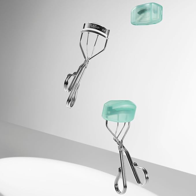 GöSol Eyelash Curler w/3 Replacement Pads (Soft/Medium/Firm) - Professional Lash Curler for Natural, Fake, Curly or Straight Lashes, Includes Protective Cover