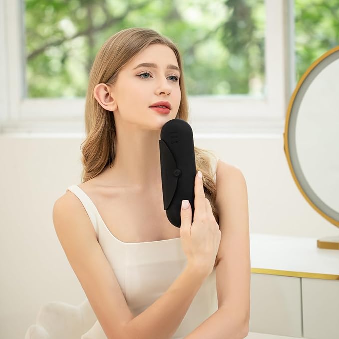 JASAQE Silicone Makeup Brush Holder，Travel Makeup bag-Soft Portable Cosmetic Face Brushes Holder，Large Travel Makeup Brush Case with Anti-Fall Out Magnetic Closure