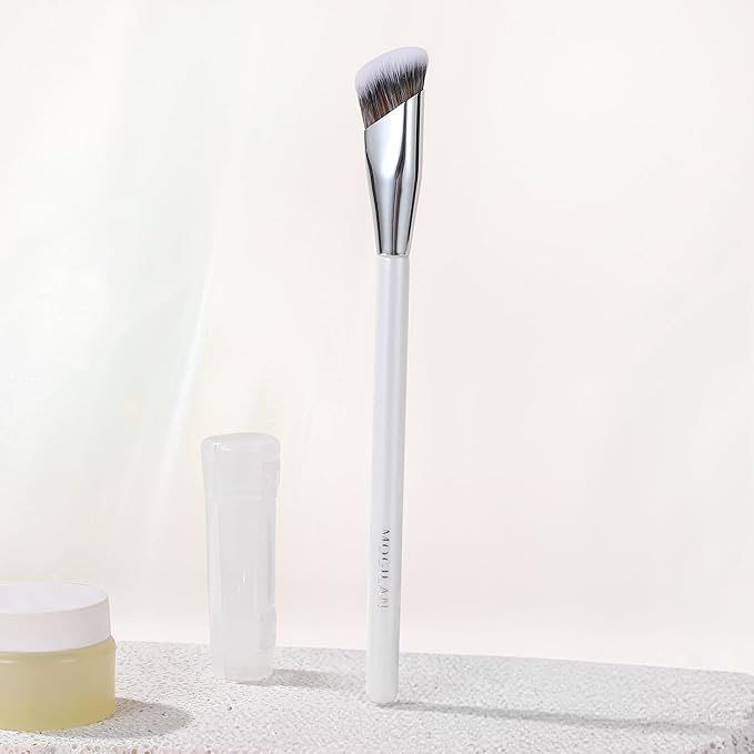 Concealer Brush with Travel Cap Professional Angled Under Eye Makeup Small Foundation Precision Face Brush for Concealer,Nose Contour & Color Corrector Blending(White)