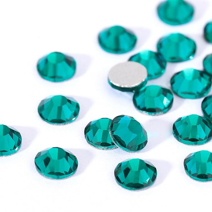 Novani Rhinestones 3000Pcs Flatback Crystal Round Loose Gemstones Glass Rhinestones for Crafts Makeup Nail Art Clothes Shoes DIY Decorations(SS6, 1.9-2.0mm,Green Zircon)