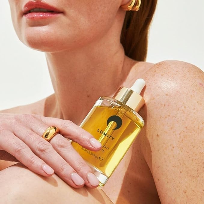 LUMITY Skin Nutrients Body Oil - Hydrating & Nourishing Blend with 32 Natural Botanicals - Firms, Smooths & Boosts Radiance