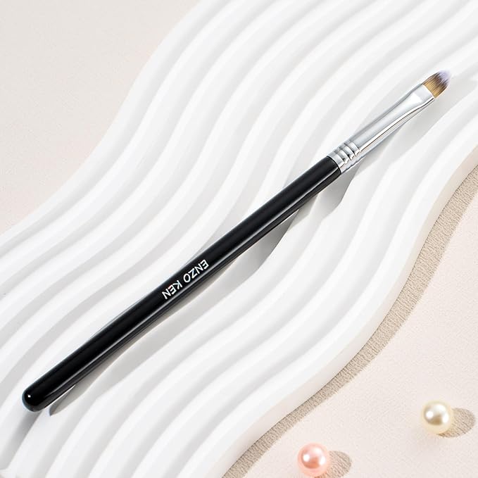 Concealer Brush Under Eye, Small Flat Concealer Brush, Small Makeup Brushes, Under Eye Concealer Brushes, Under Eye Brush Concealer, Flat Brushes Under Eye. (901)