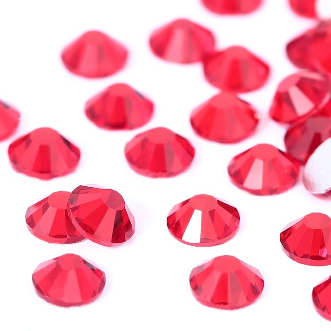 Novani Rhinestones 3000Pcs Flatback Crystal Round Loose Gemstones Glass Rhinestones for Crafts Makeup Nail Art Clothes Shoes DIY Decorations(SS6, 1.9-2.0mm,Light Siam)