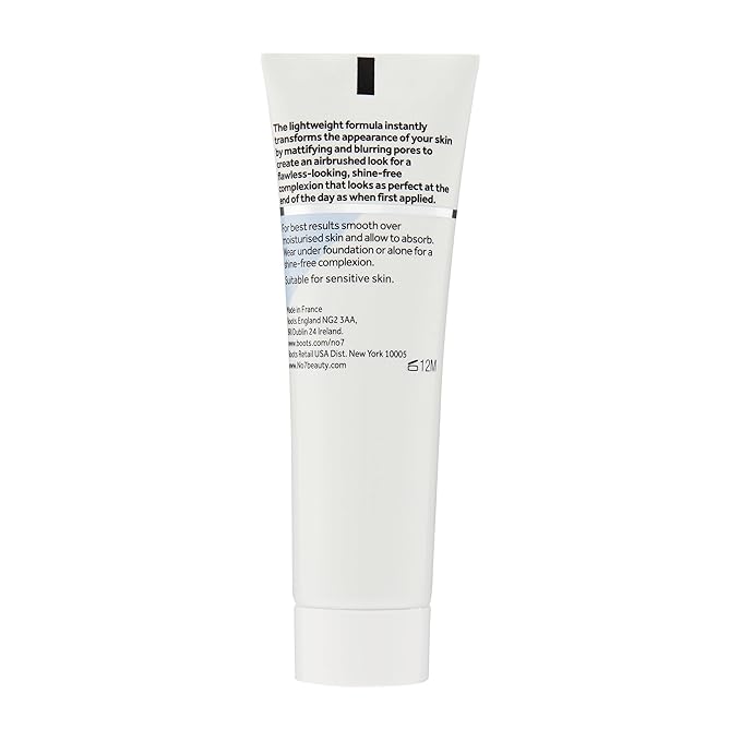 No7 Airbrush Away Pore Minimizing Facial Primer - Lightweight, Matte Primer & Pore Minimizer for Face - Makeup for Oily Skin (30ml)