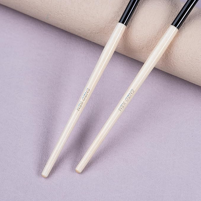 Flat Angled Eyebrow Brush, Fine Angled Eyeliner Brush, Flat Eyebrow Brushes, Angled Brow Brush, Winged Eyeliner Brush. (E806)