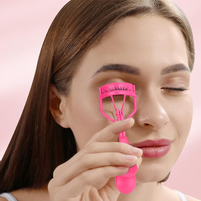 ODELY Eyelash Curler with Pads, Lash Curler with 10 Extra Silicone Replacement Pads, Comfortable Grip for Effortless Curling – Eyelashes for The Perfect Eye Contour (Light Pink)