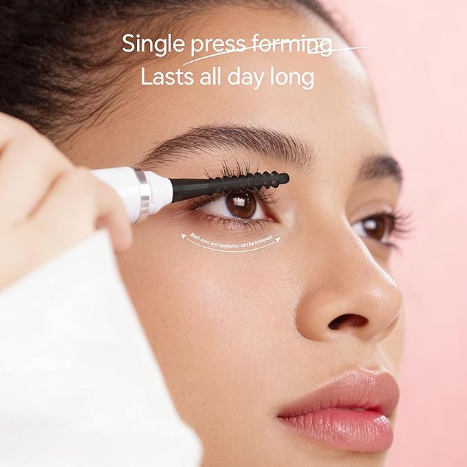 3 Interchangeable Brush Heads Rechargeable Heated Eyelash Curler 24-Hour Lasting curl 5-Second Rapid Heating 3 Temperature Settings Safety Anti-Scald Design(Black)