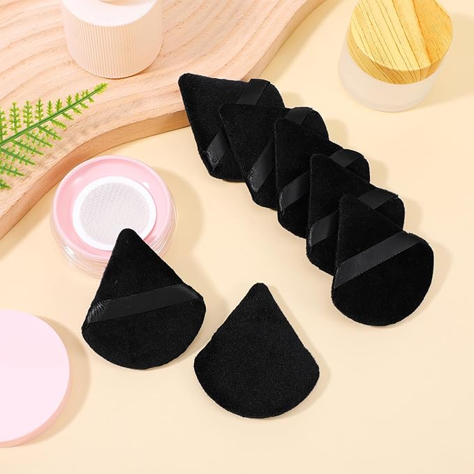 150Pcs Triangle Powder Puff Bulk- 2.75" Soft Washable Face Makeup Puff for Face Powder -Loose Velour Setting Powder Sponges for Body Face Cosmetic, Wet Dry Foundation Makeup Tools