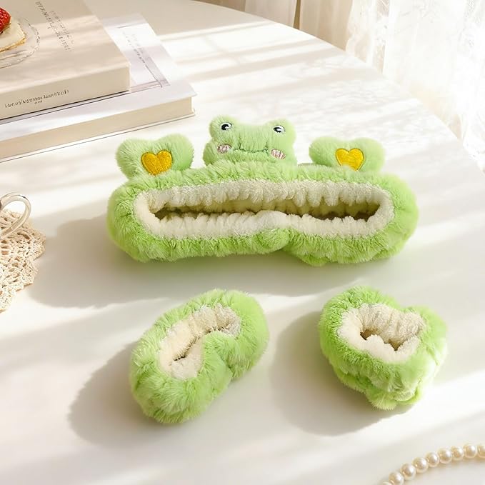 PERFECTSIGHT Kawaii Headband for Spa, Makeup, Washing Face, Party - Cute Hair and Wrist Band Set for Shower Beauty Skincare, Soft Facial Headbands for Girls and Women, Green Frog
