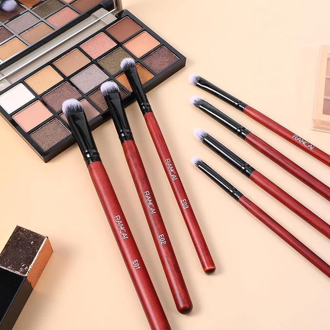 7Pcs Brown Eyeshadow Brushes Set, Portable Eye Makeup Brush with Soft Hairs and Wood Handle Professional Blending Eyeshadow Makeup Brushes for Shadow lip Angled Eyeliner Eyebrows