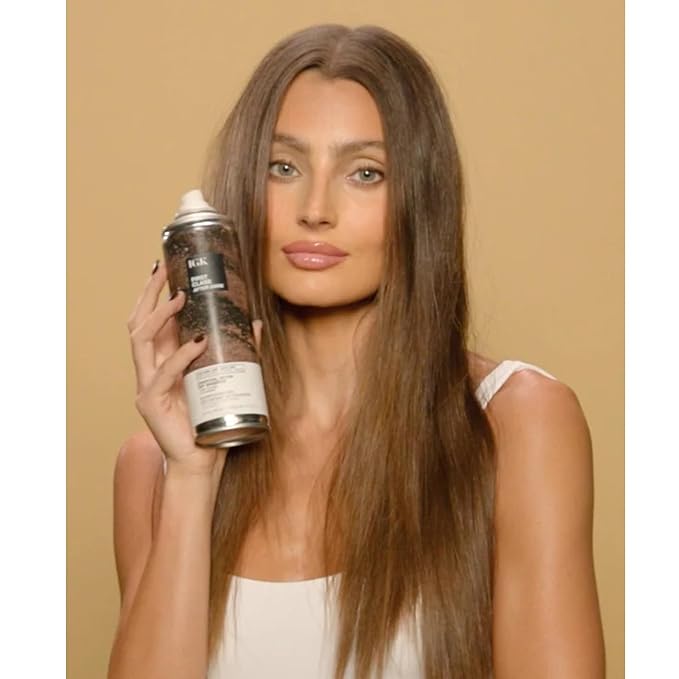 IGK First Class After Dark Charcoal Dry Shampoo for Dark Hair | Soft Brown Tinted Formula, No White Residue | Deep Cleansing, Oil Absorbing & Odor Eliminating | 6.5 oz