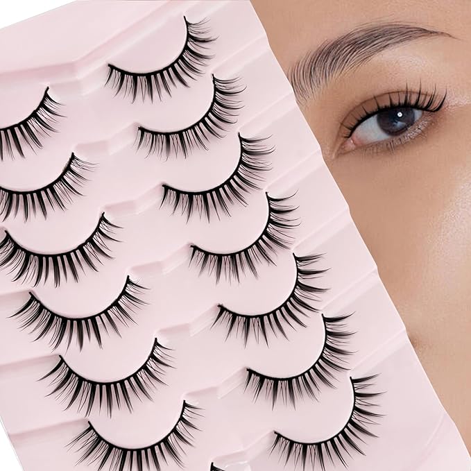 Natural Lashes Manga Lashes Cat Eye Lashes False Eyelashes Natural Look, Yasnai Wispy EyeLashes Short 10mm Wet Look Fake Lashes Volume Lashes, Strips Lashes Eyelashes 7 Pairs Pack