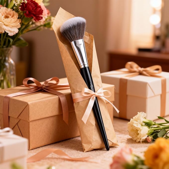 Angled Blush Brush, Bronzer Brush, Contour Brushes For Makeup, Foundation Brush, Angled Makeup Brush, Soft Dense Bristles Vegan & Cruelty-Free, Ideal For Liquid Cream And Powder Cosmetics