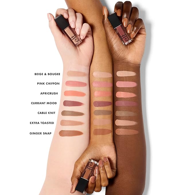 e.l.f. Liquid Velvet Eyeshadow, Crease-Resistant Liquid-to-Powder Eyeshadow For A Rich, Soft-Matte Finish, Vegan & Cruelty-Free, Apricrush
