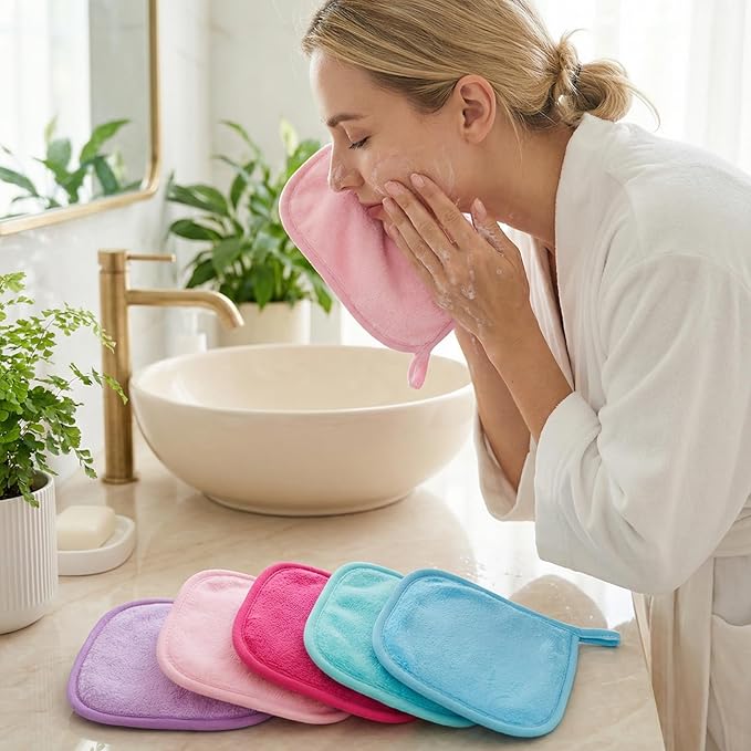 15 Pcs Makeup Remover Cloths, Reusable Makeup Remover Pads Towels, Soft Microfiber Face Washcloth, Cleansing Cloths for Women Men All Skin Daily & Travel Use