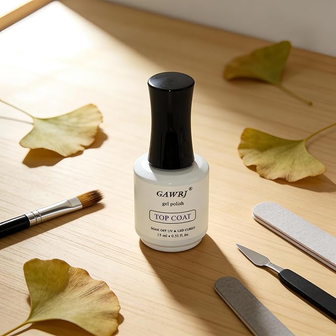 GAWRJ 15ml Gel Polish Top Coat No Wipe Soak Off Ultra Glossy Top Coat Gel Nail,and the no-wipe top coat ensures a long-lasting shine.