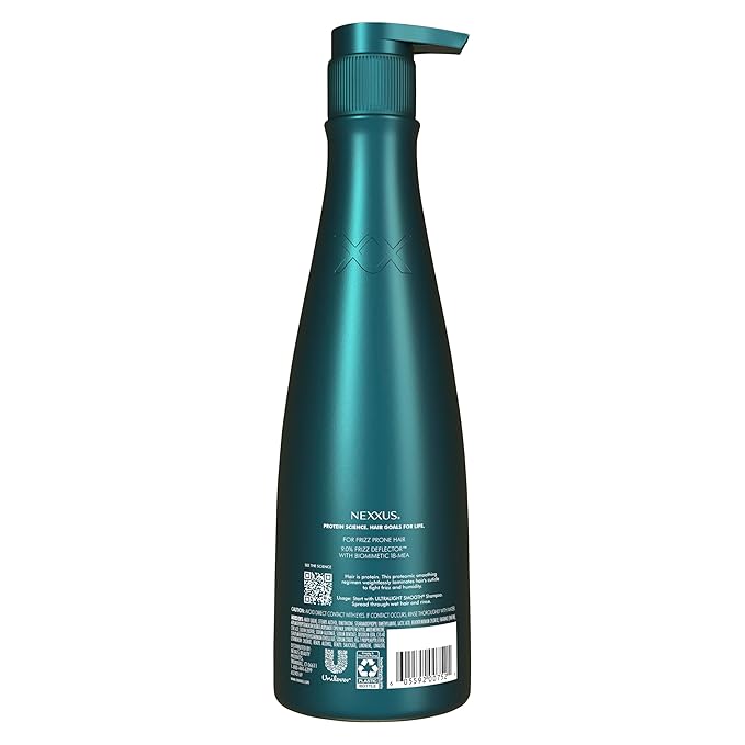 Nexxus Ultralight Smooth Conditioner Weightless for Dry and Frizzy Hair Smooth Hair Treatment to Block Out Frizz Against Humidity 13.5 oz