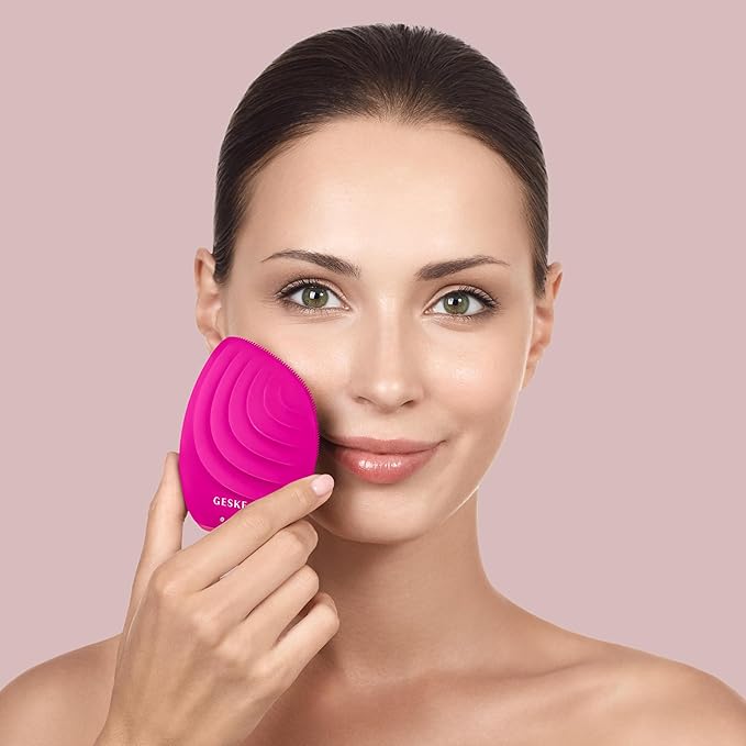 GESKE SmartAppGuided™ Sonic Facial Brush 5 in 1 | Vibrating Electric Facial Cleansing Brush | Soft Silicone Brush | Professional Facial Cleanser | Skin Cleanser & Exfoliator | Face Massager