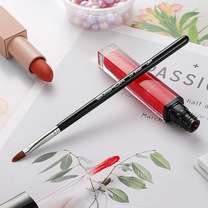 Lip Brush Professional Make Up Brush Travel Lipstick Gloss Wands Applicator Cosmetic Tool Kits, Cruelty-Free & Vegan, Precise Application (L304)
