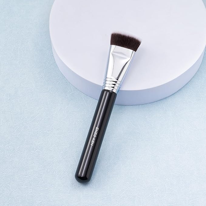 Flat Top Foundation Brush for Liquid Makeup, Liquid Foundation Brush, Flat Makeup Brush for Liquid Foundation, Make up Brush for Foundation, Makeup Brushes Foundation. (900F)