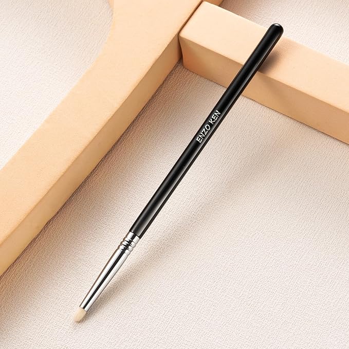 Natural Goat Hair Eyeshadow Brush, Small Blending Eye Shadow Brush, Eye Shadow Blending Brushes, Eye Blending Brush, Nose Contour Brush, Eyeshadow Blending Makeup Brushes. (E904S)