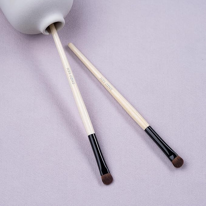 Natural Pony Hair Eyeshadow Brush, Medium Smudge Eye Shadow Brush, Shader Eye Shadow Brushes, Smudge Brush, Single Eyeshadow Brush, Natural Hair Makeup Brushes. (E803M)