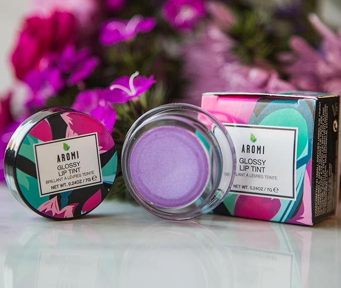 Aromi Glossy Lip Tint in Pot – Shimmery, Hydrating Lip Gloss Color, Metallic, Light Purple Shade, Vegan & Cruelty-free, Moisturizing, Non-Sticky Formula (Lilac Bloom)