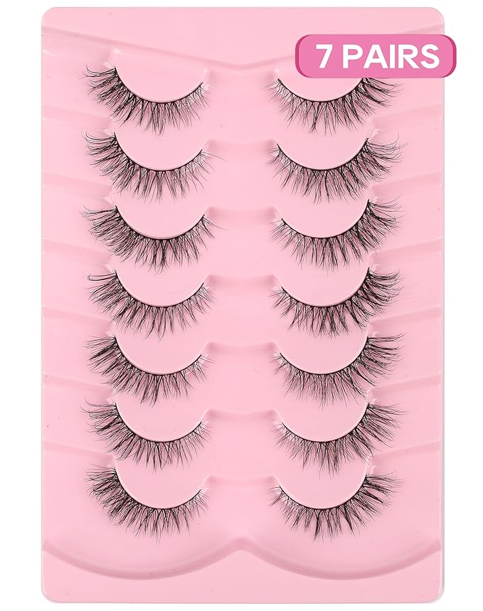 Cat Eye Lashes Short Wispy Strip Lashes that Look Like Extensions Natural Mink Lashes Fluffy Thin Band Fake Eyelashes C Curl Volume Eye Lashes Pack 15mm 77-Hashtag