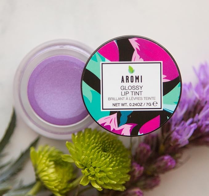 Aromi Glossy Lip Tint in Pot – Shimmery, Hydrating Lip Gloss Color, Metallic, Light Purple Shade, Vegan & Cruelty-free, Moisturizing, Non-Sticky Formula (Lilac Bloom)