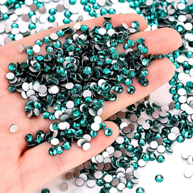 Novani Rhinestones 3000Pcs Flatback Crystal Round Loose Gemstones Glass Rhinestones for Crafts Makeup Nail Art Clothes Shoes DIY Decorations(SS6, 1.9-2.0mm,Green Zircon)