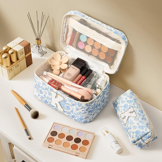Birthday Gifts for Teen Girl Women, Personalized Initial Makeup Bag Quilted Cosmetic Bag Make Up Bags Travel Toiletry Bags Teen Girl Gifts Trendy Stuff Valentines Day Gift for Wife Mom Daughter Friend