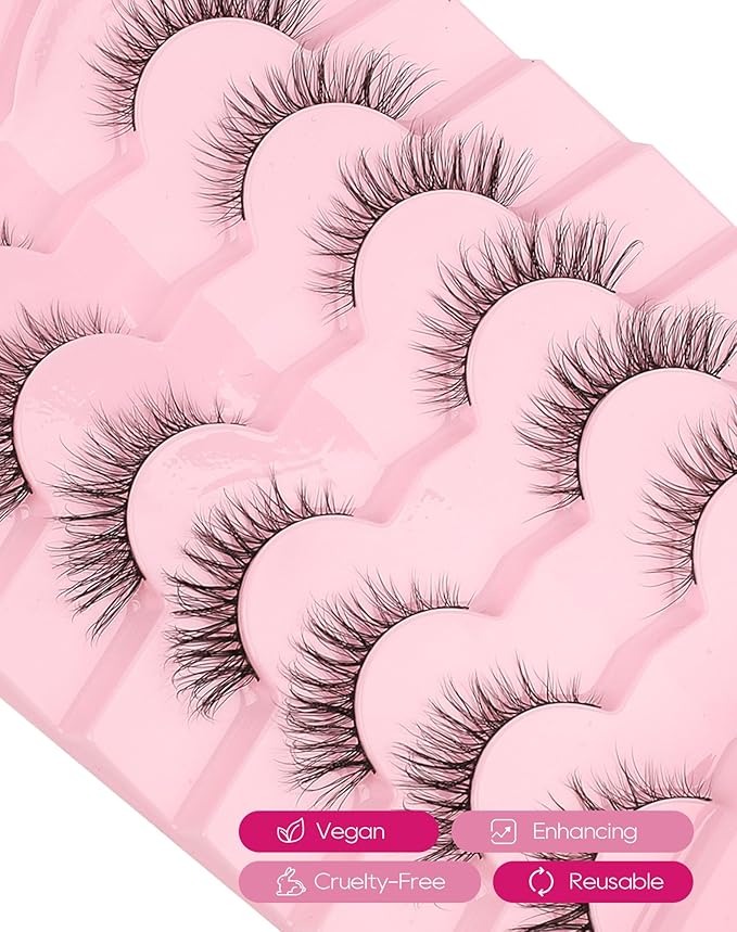 Cat Eye Lashes Short Wispy Strip Lashes that Look Like Extensions Natural Mink Lashes Fluffy Thin Band Fake Eyelashes C Curl Volume Eye Lashes Pack 15mm 77-Hashtag