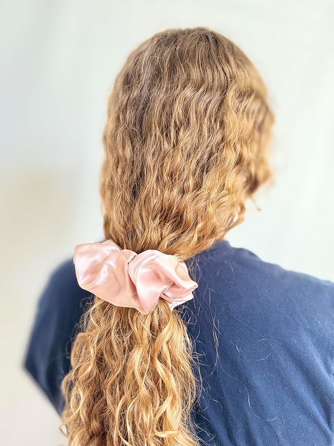 Sigma Silk Silk Scrunchie