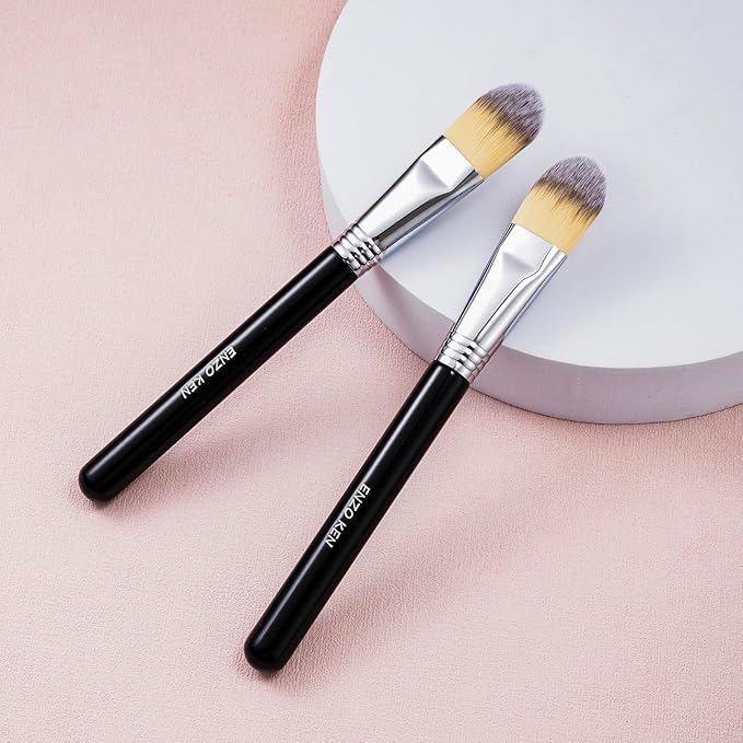 Flat Foundation Brush for Liquid Makeup, Liquid Foundation Brush, Flat Makeup Brush for Liquid Foundation, Make up Brush, Makeup Brushes Foundation. (900)