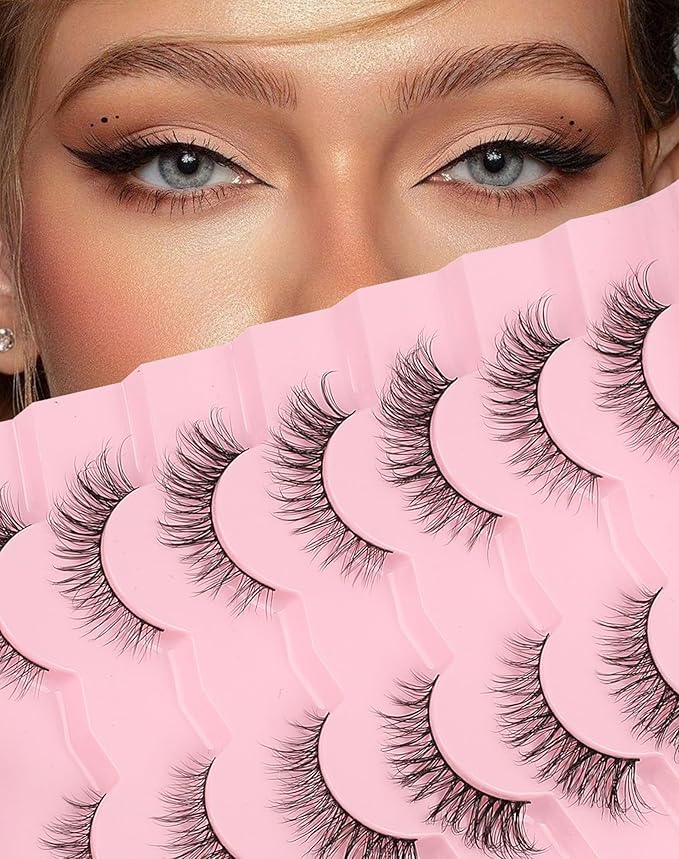 Cat Eye Lashes Short Wispy Strip Lashes that Look Like Extensions Natural Mink Lashes Fluffy Thin Band Fake Eyelashes C Curl Volume Eye Lashes Pack 15mm 77-Hashtag