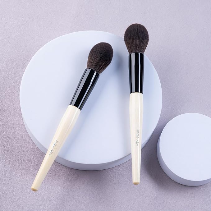 Natural Goat Hair Powder Brush, Highlighting Brush, Natural Hair Contour Brushes, Natural Hair Makeup Brush, Face Blending Brushes, Fluffy Blush Brush for Cheeks, Nose Contour Brushes. (804)
