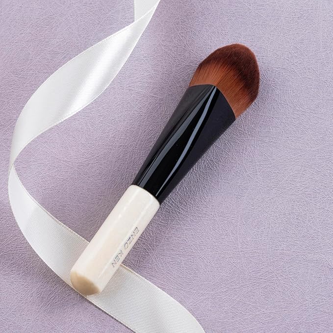 Kabuki Triangle Foundation Brush, Angled Concealer Brush Under Eye, Kabuki Foundation Brush, Liquid Foundation Brushes for Liquid Makeup, Cream Contour Brush for Cream Makeup.(K8003E)