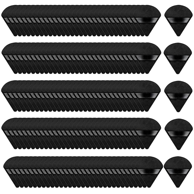 Molain 150 Pcs Triangle Powder Puffs, Soft Makeup Puffs Wet & Dry Use Cosmetic Sponge Applicators for Loose Powder Foundation Face Body(Black)