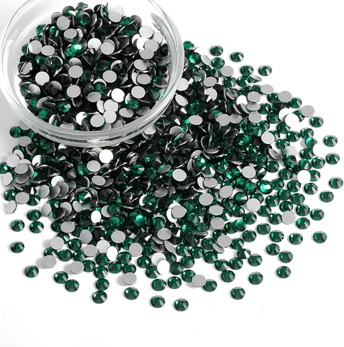 Beadsland Flatback Rhinestones Bulk,14400pcs Green Rhinestones for Nails Crafts Clothes DIY Decoration, Emerald, SS8,2.3-2.5mm