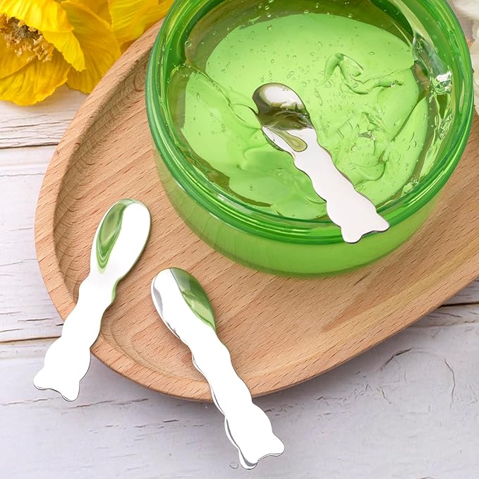Pndeyo 3pcs Mini Metal Makeup Spatula, Reusable Cosmetic Cream Spatulas Spoon, Skincare Scoop Applicator Facial Massage Beauty Tools for Mixing and Sampling Face Eye Cream- Silver