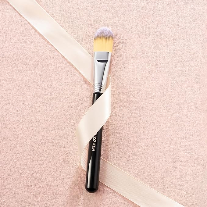 Flat Foundation Brush for Liquid Makeup, Liquid Foundation Brush, Flat Makeup Brush for Liquid Foundation, Make up Brush, Makeup Brushes Foundation. (900)